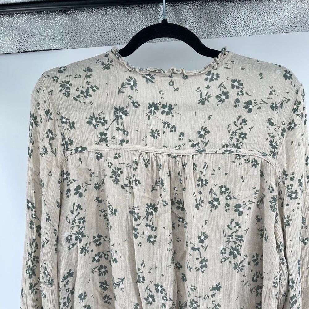 Maurices Large Oatmeal Floral Peasant Top Ruffle V-Neck Long Sleeve 100% Rayon - Picture 10 of 14